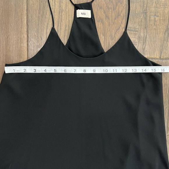 Tobi Tank Top - Picture 10 of 11